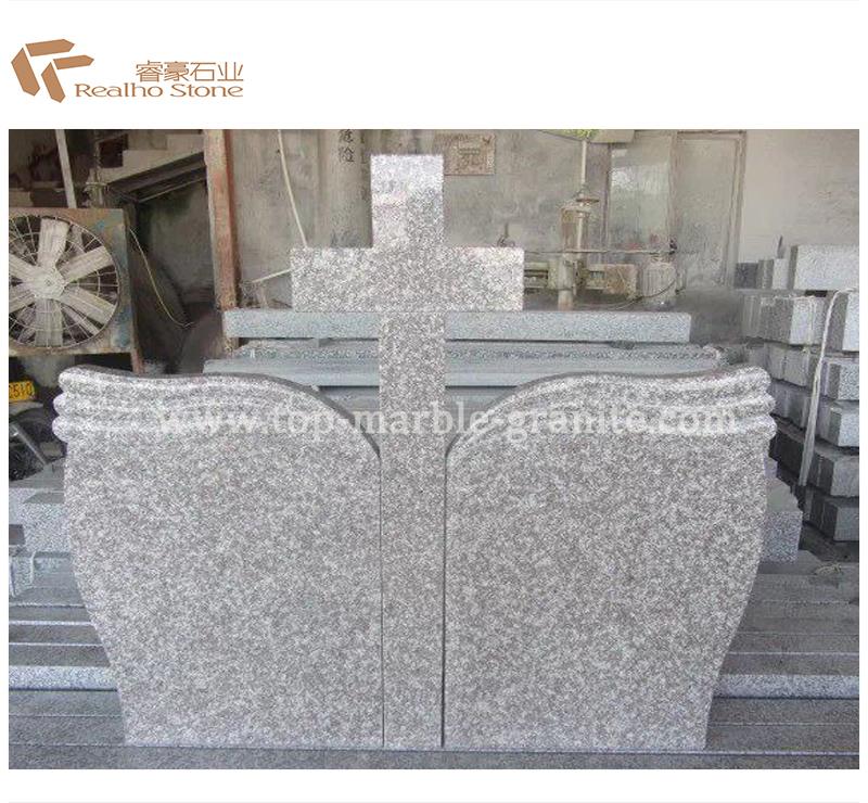 ศิลาฤกษ์ที่มีกากบาท headstone with cross